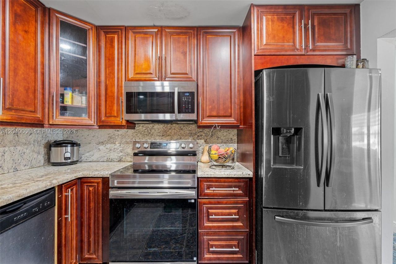 7701 W 16th Ct, Hialeah, FL 33014 Photo
