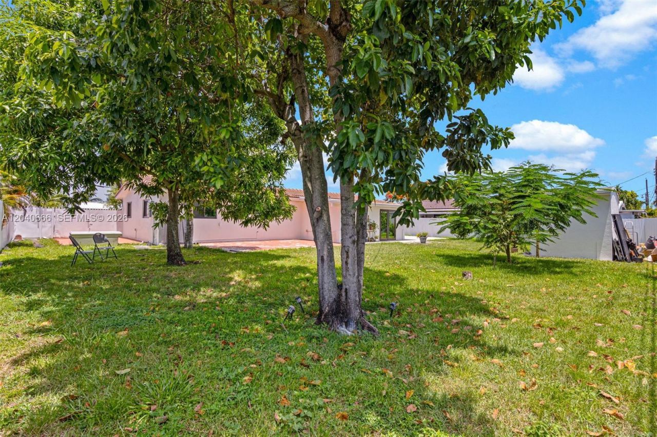 7701 W 16th Ct, Hialeah, FL 33014 Photo