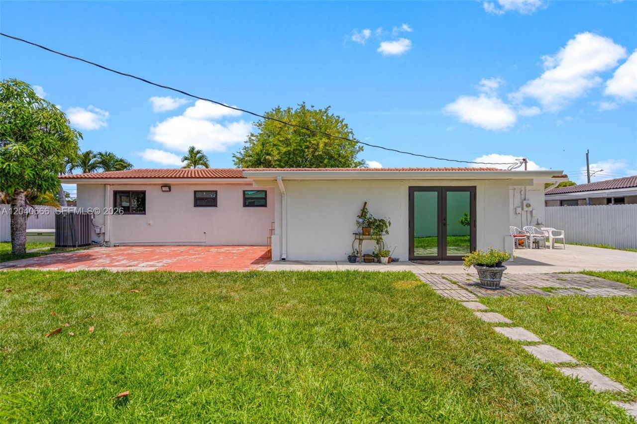 7701 W 16th Ct, Hialeah, FL 33014 Photo