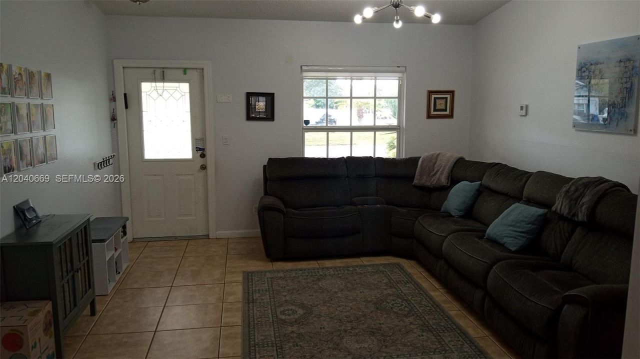 6645 Franklin St , Hollywood, FL 33024 Photo