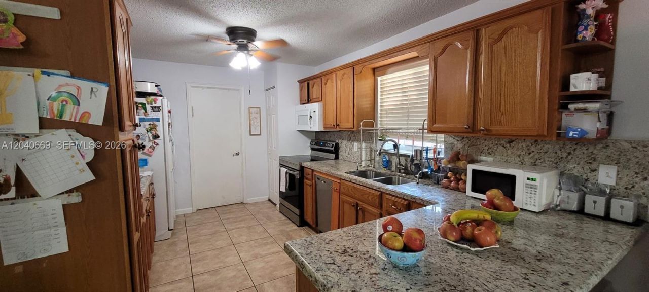 6645 Franklin St , Hollywood, FL 33024 Photo