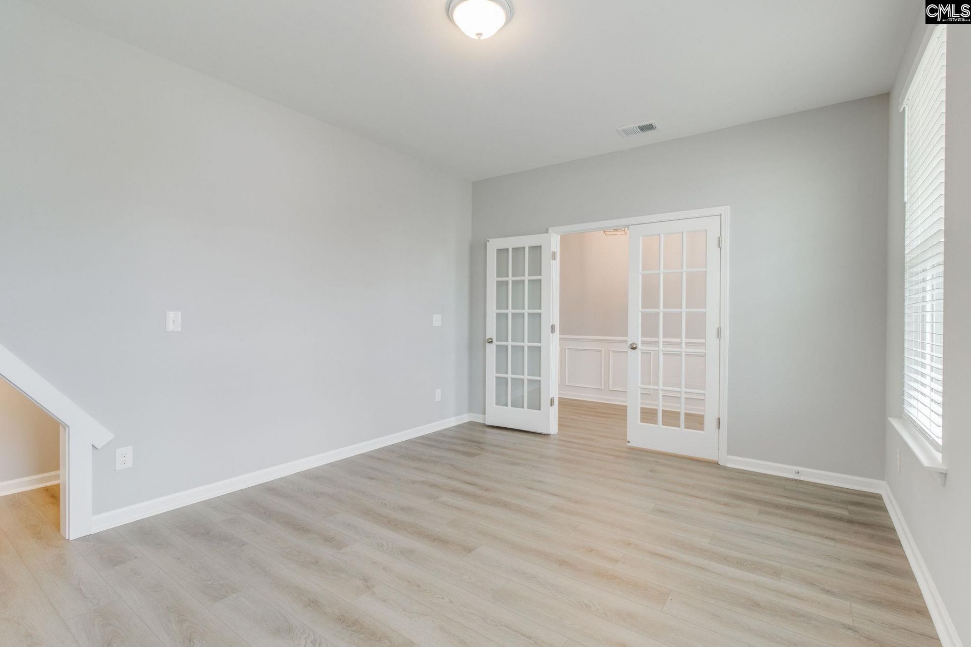 916 Appian Way Photo 9