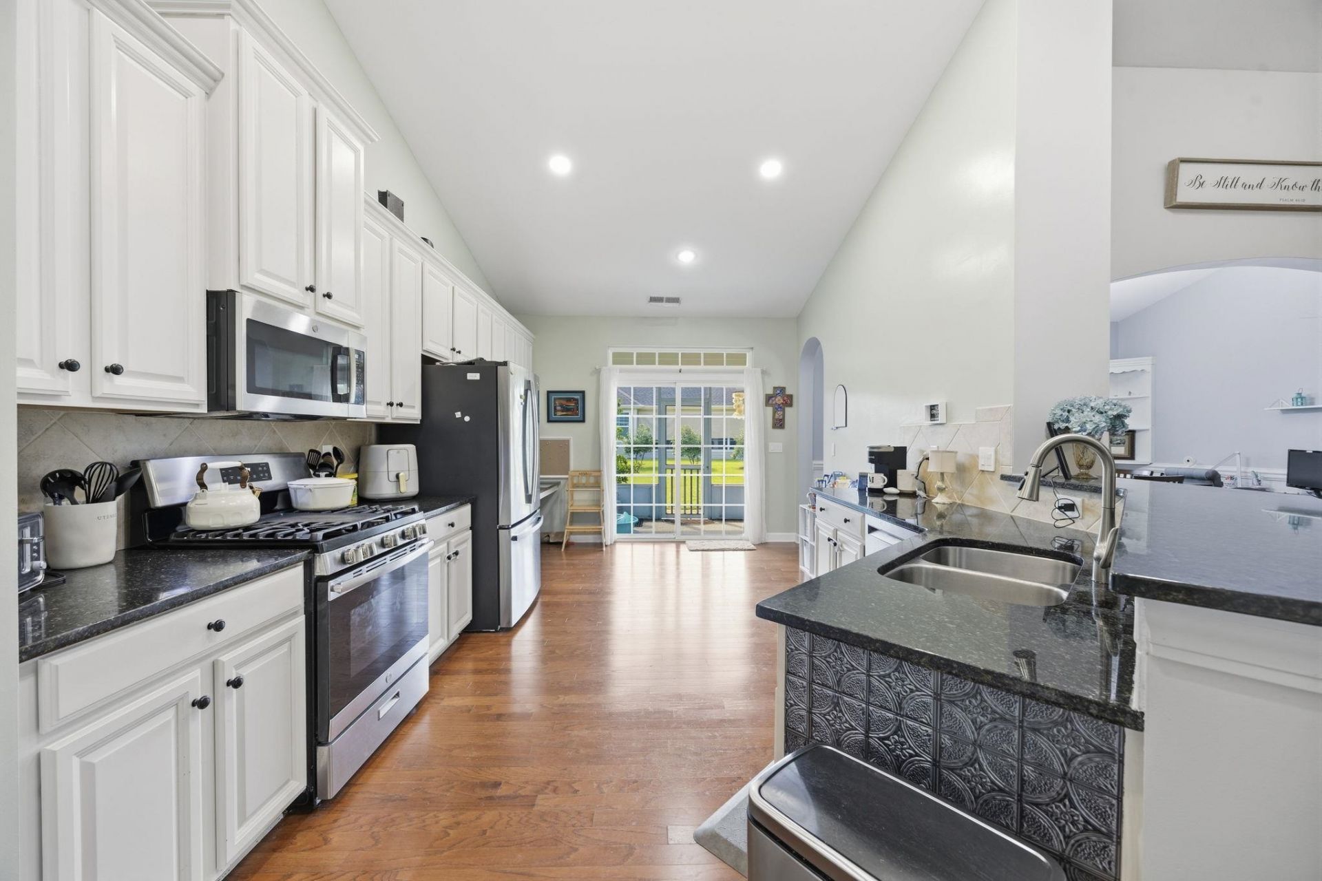 1758 Legacy Loop Photo 12