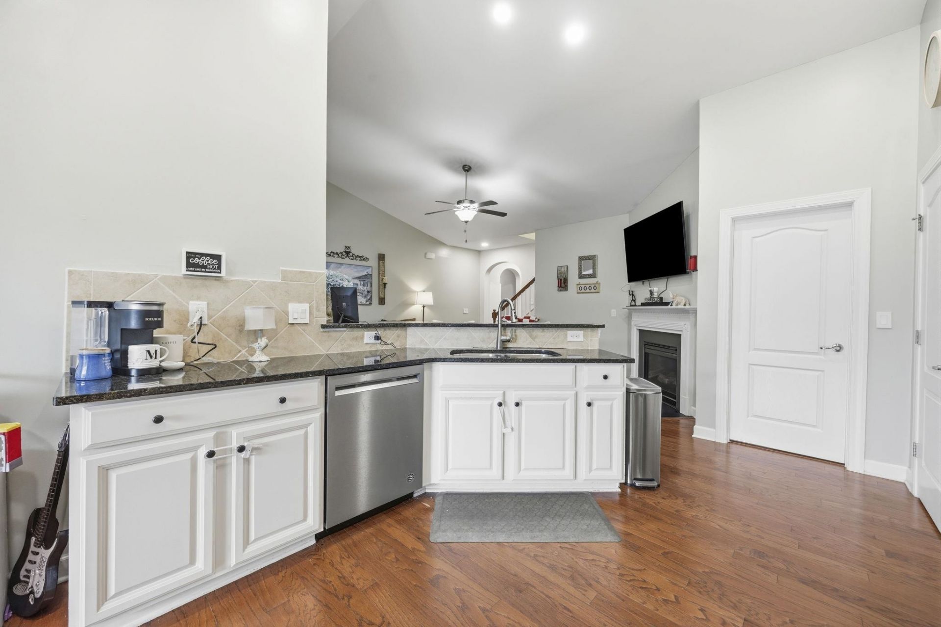 1758 Legacy Loop Photo 14