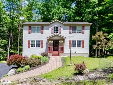 103 Quail Point Court, Drums, PA 18222