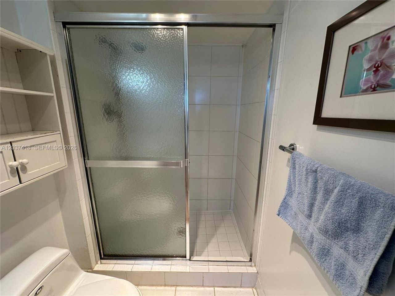 100 Bayview Dr , Unit 726, Sunny Isles Beach, FL 33160 Photo