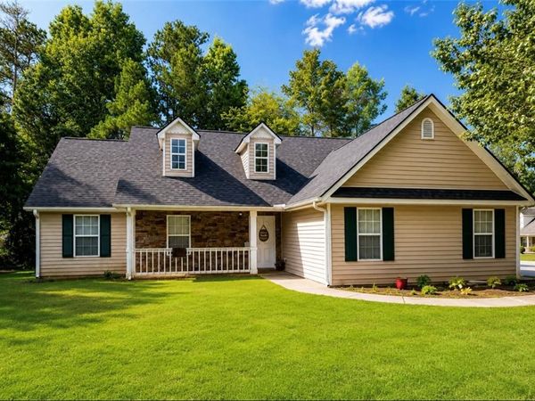 295 Berkshire Drive , Covington, GA 30016
