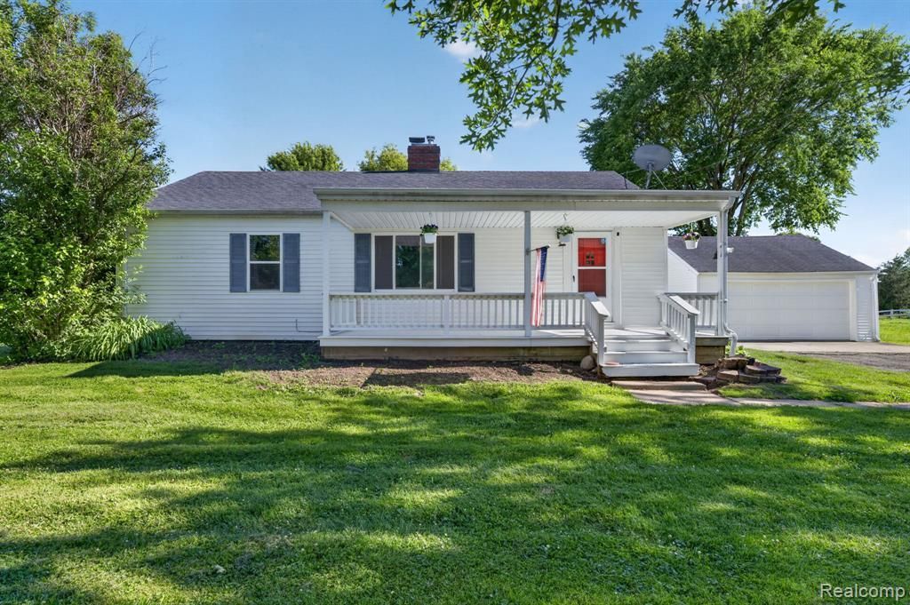 7077 Frances Road, Flushing Township, MI 48433 Main Photo