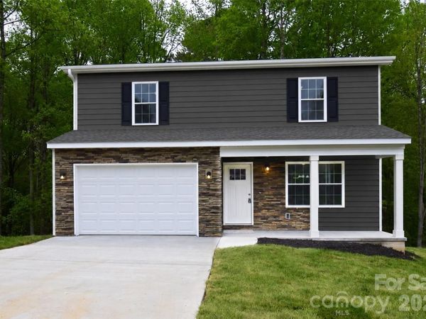 5123 Hanging Rock Court, Hickory, NC 28601
