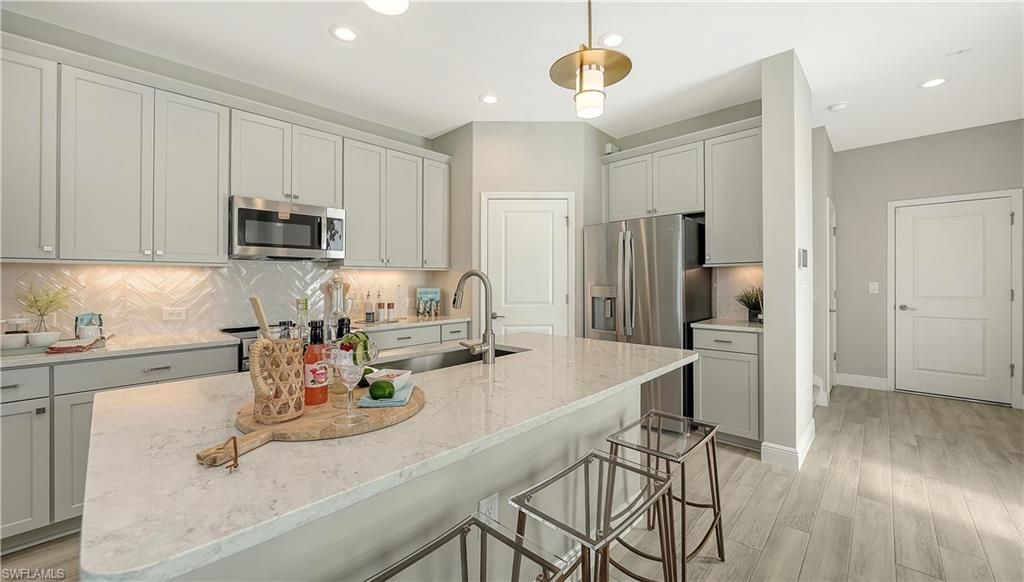 5022 Draco Cir, Naples, FL 34120 Photo