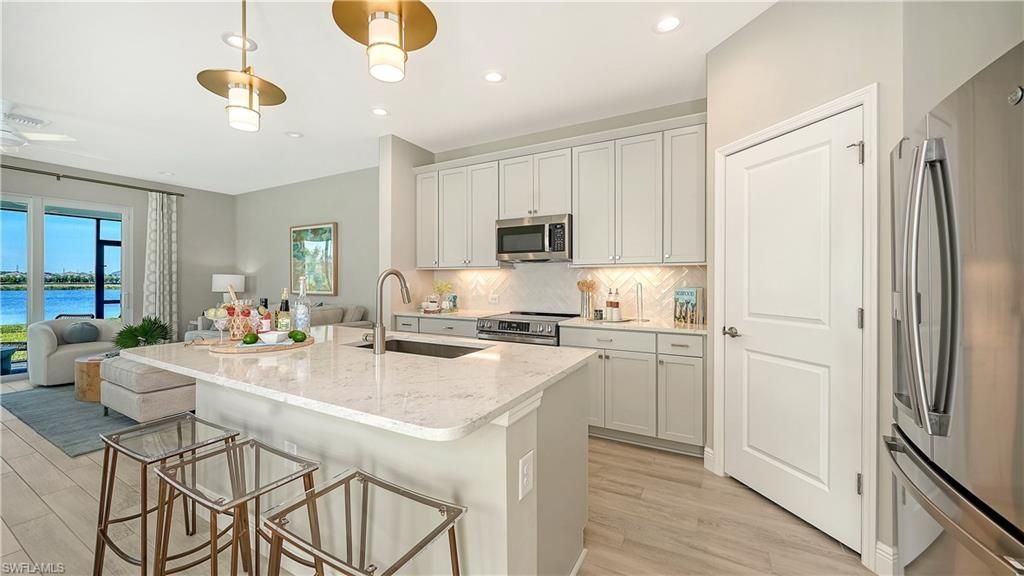 5022 Draco Cir, Naples, FL 34120 Photo