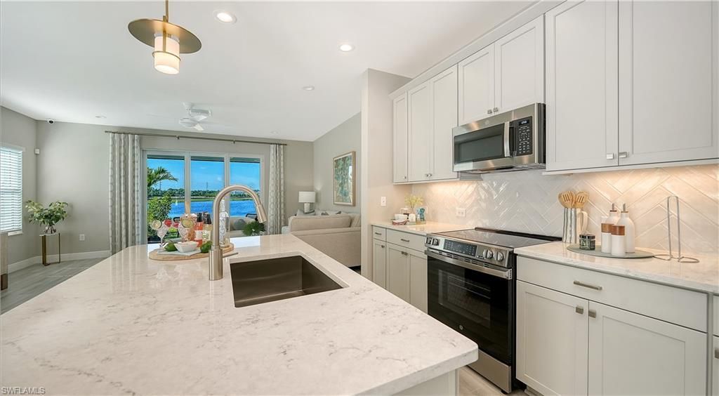 5022 Draco Cir, Naples, FL 34120 Photo