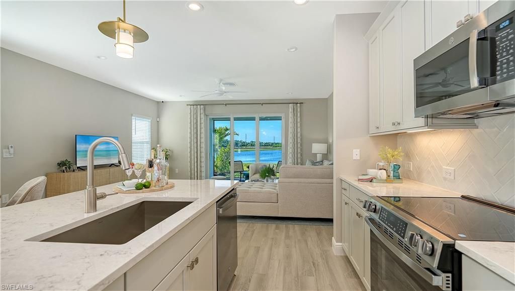 5022 Draco Cir, Naples, FL 34120 Photo