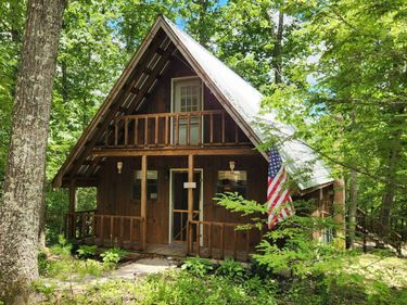 100 Cowboy Lane, Wellington, KY 40387