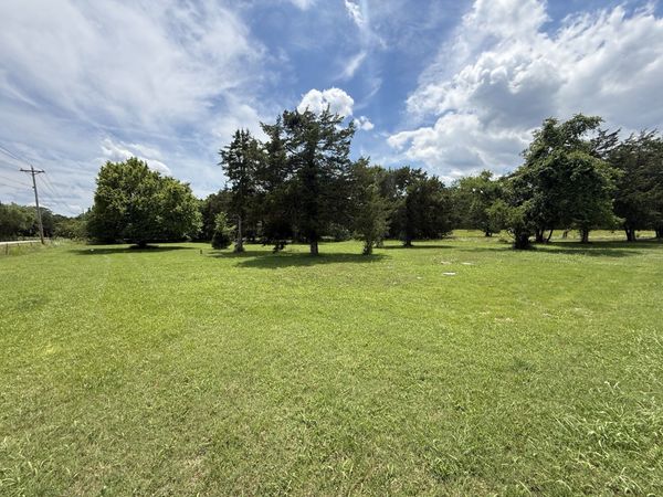 2300 Weeks Rd , Murfreesboro, TN 37127