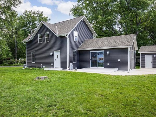 570 Academy Drive, Edgerton, WI 53534