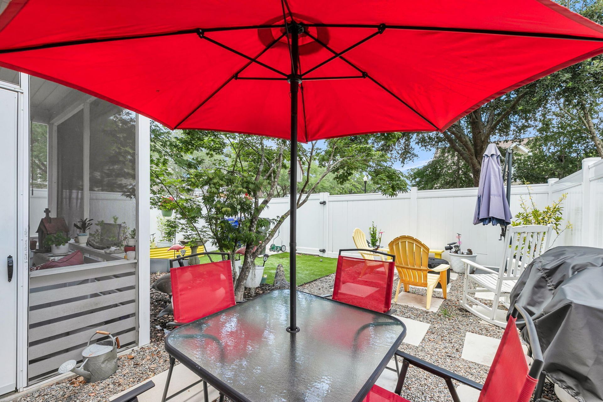 1502 Royal Colony Road Photo 17