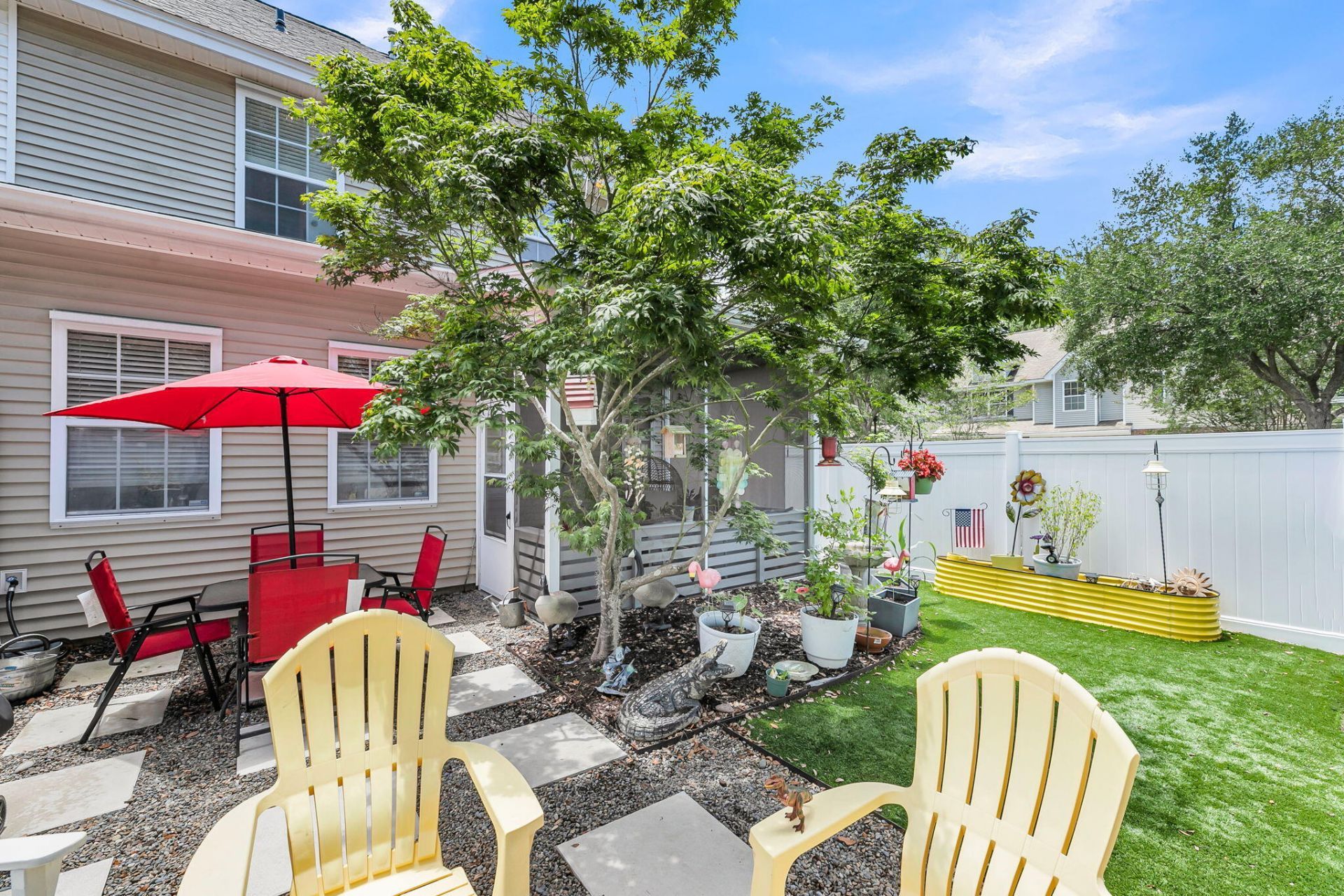 1502 Royal Colony Road Photo 19