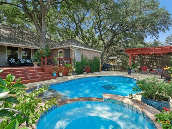 9331 Gardenia Bend Drive , San Antonio, TX 78266