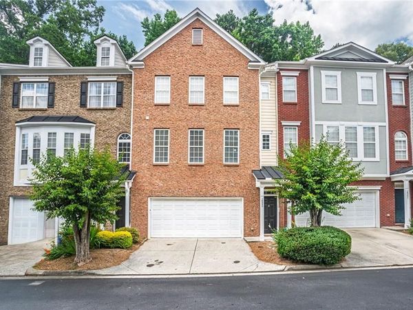 2960 Wintercrest Drive, Atlanta, GA 30360