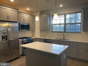 23255 MILLTOWN KNOLL SQUARE , Unit 102, ASHBURN, VA 20148
