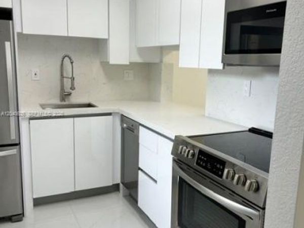 505 NW 177th St, Unit 139, Miami Gardens, FL 33169