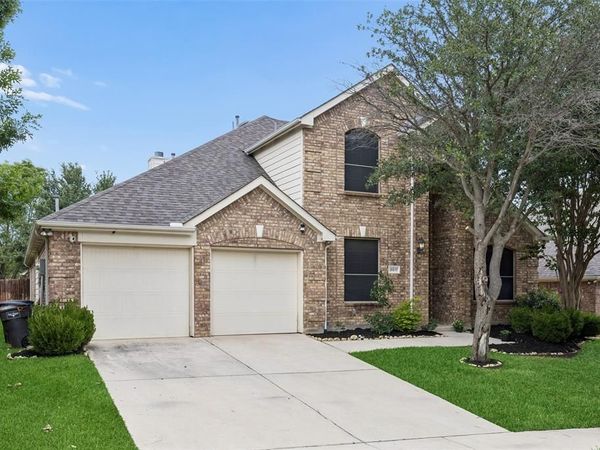 3017 Softwood Circle, Fort Worth, TX 76244