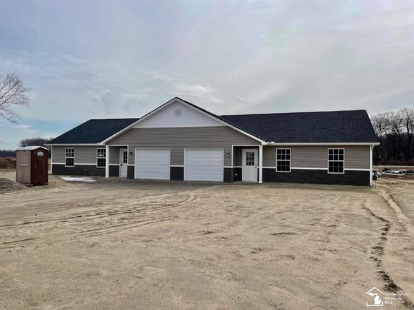 13303 S Custer Road, Dundee, MI 48131