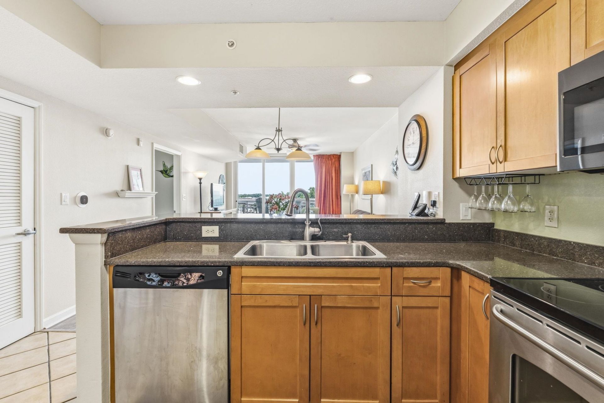 2100 Sea Mountain Hwy. Photo 11