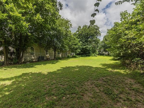 808 E Clay Street , Waco, TX 76704