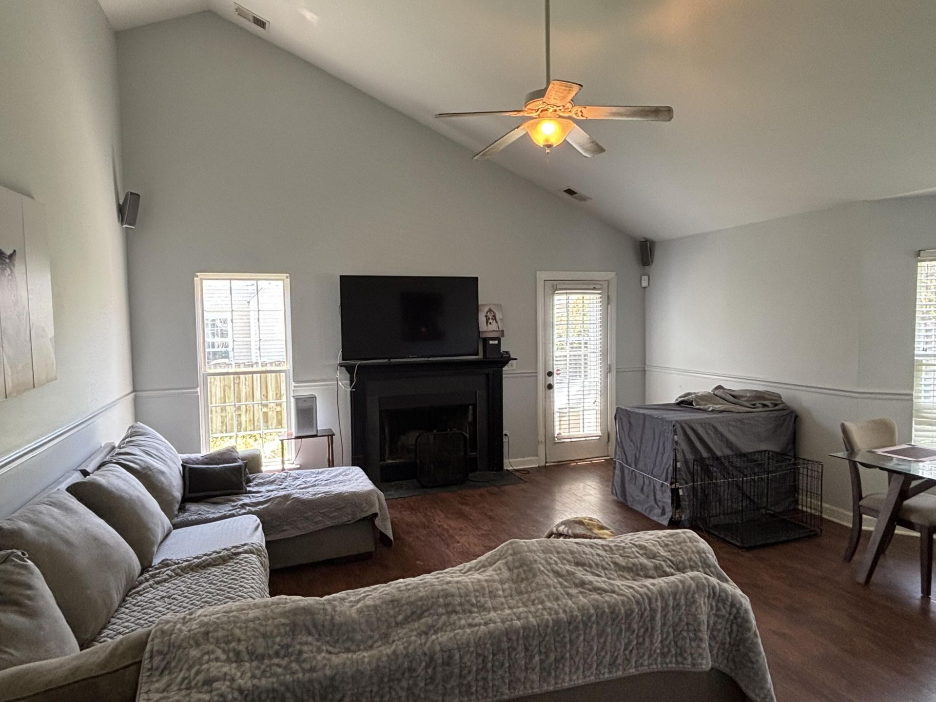 314 Garden Grove Drive Photo 4