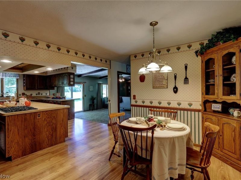 6065 E Valleyview Court, Mentor, OH 44060 Photo 9