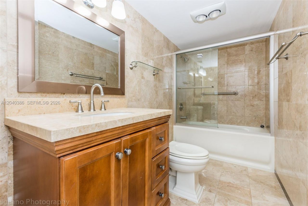 1901 Brickell Ave, Unit B912, Miami, FL 33129 Photo