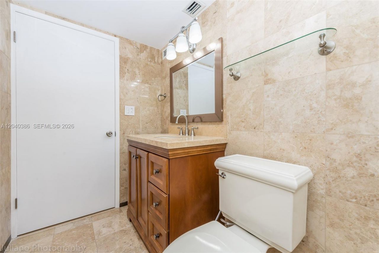 1901 Brickell Ave, Unit B912, Miami, FL 33129 Photo