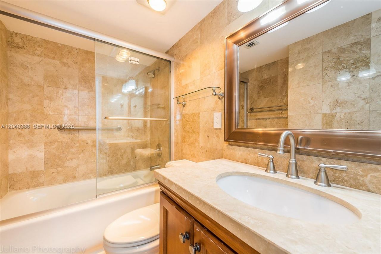 1901 Brickell Ave, Unit B912, Miami, FL 33129 Photo