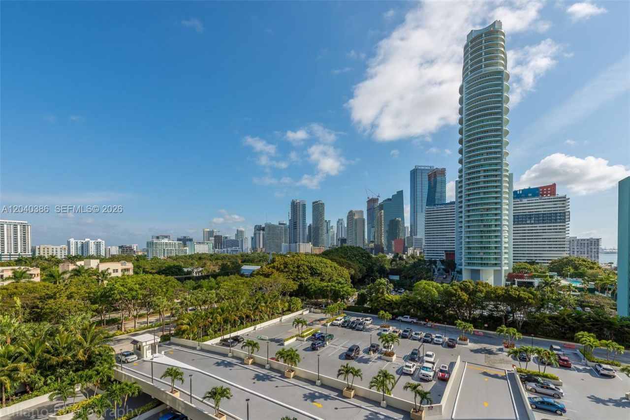 1901 Brickell Ave, Unit B912, Miami, FL 33129 Photo