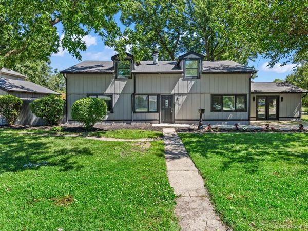 5016 Oak Center Drive , Oak Lawn, IL 60453