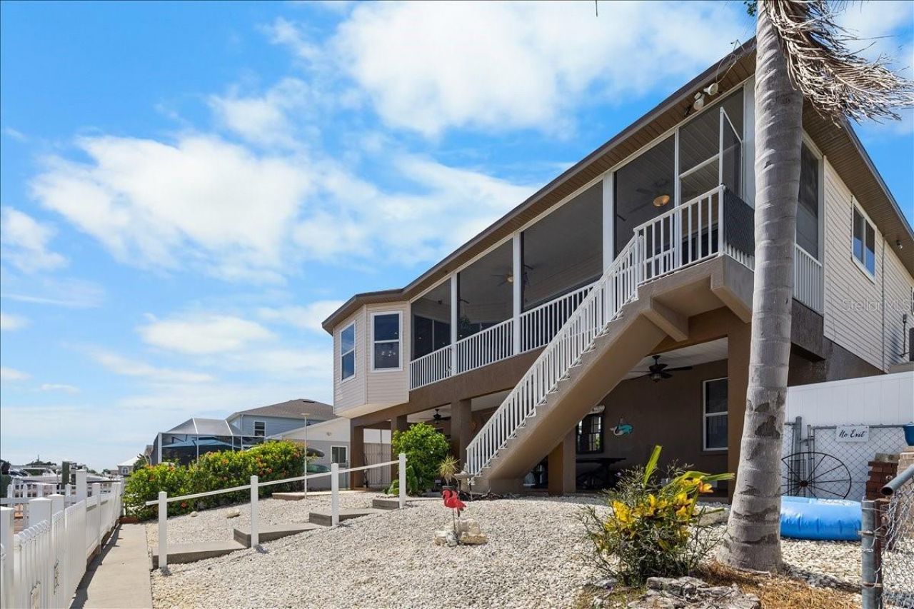 4270 Carlos Court, Hernando Beach, FL 34607 Photo
