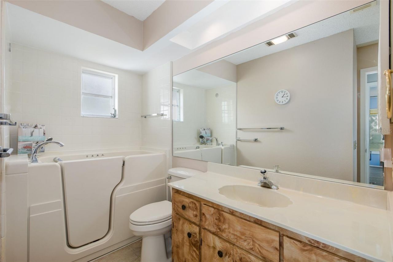 8240 Winding Wood Drive, Port Richey, FL 34668 Photo