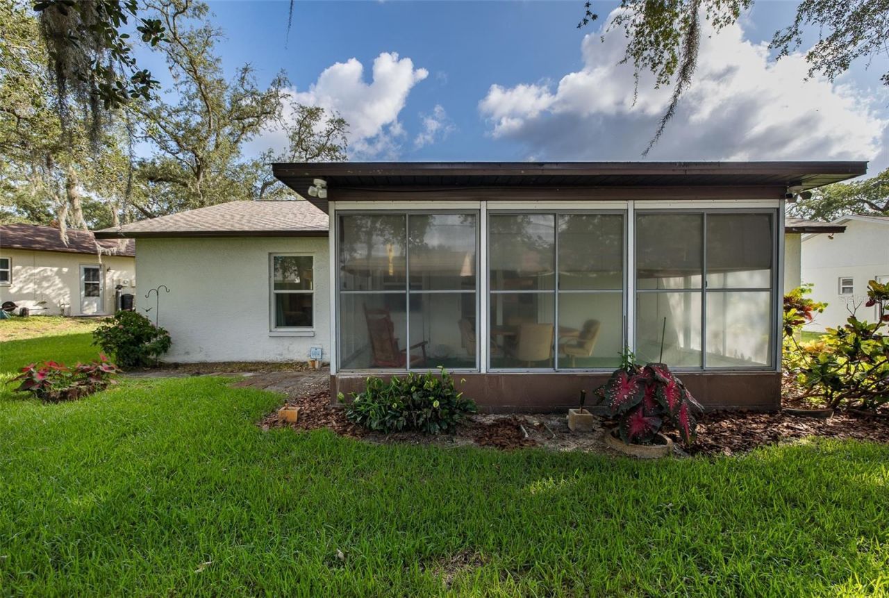 8240 Winding Wood Drive, Port Richey, FL 34668 Photo