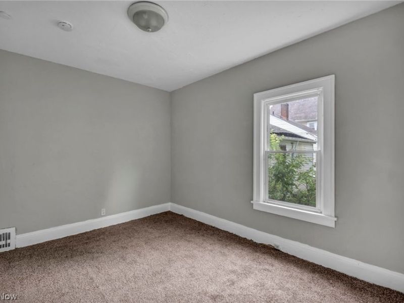 11717 Gay Avenue, Cleveland, OH 44105 Photo 17