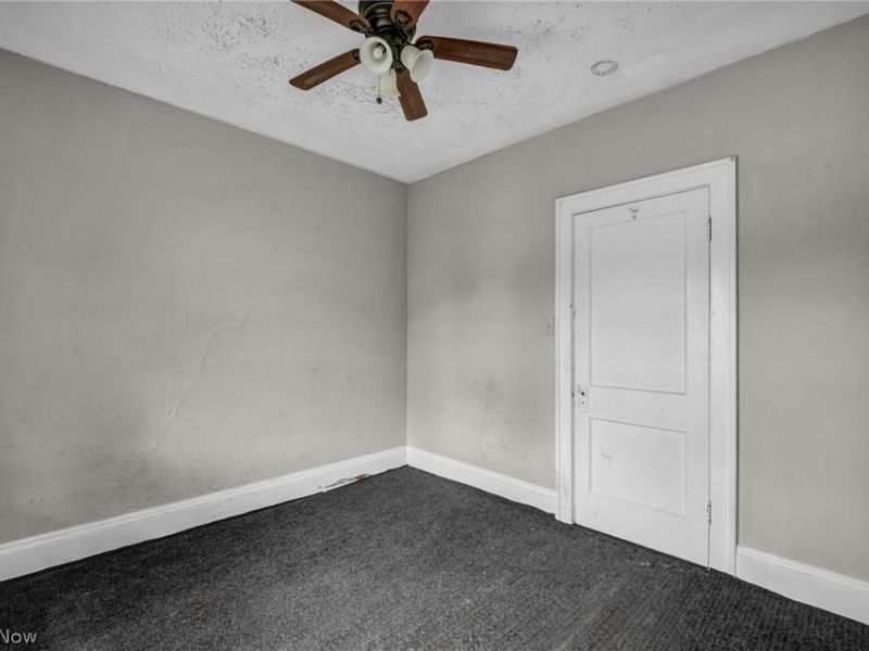 11717 Gay Avenue, Cleveland, OH 44105 Photo 24