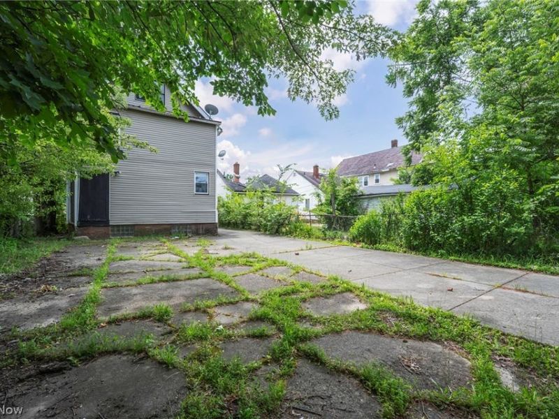11717 Gay Avenue, Cleveland, OH 44105 Photo 44