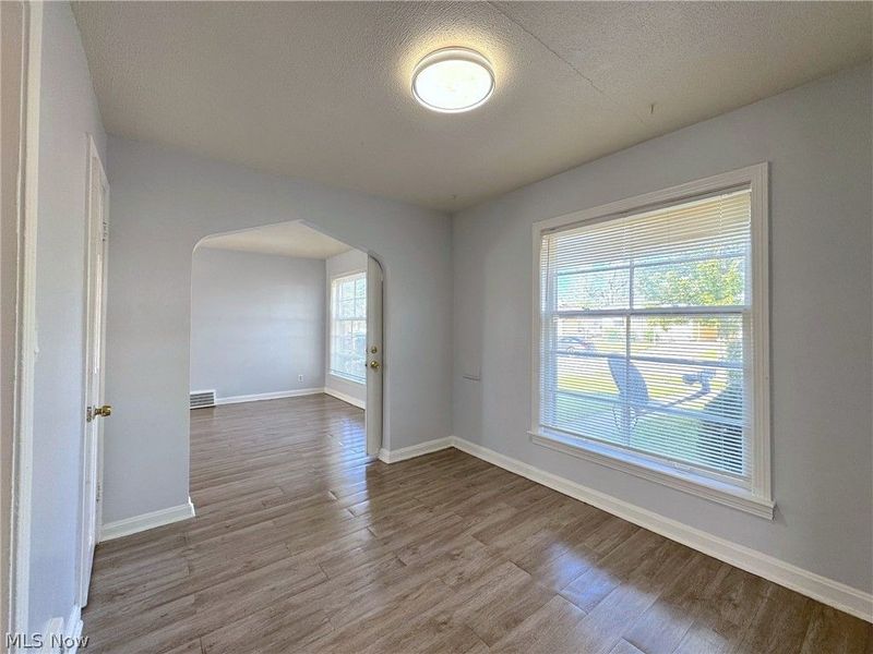 554 Darlington Drive, Bedford, OH 44146 Photo 9