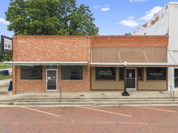 115 N Dean A McGee , Wynnewood, OK 73098