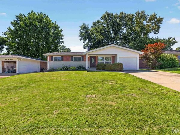 3518 Glen Arbor Drive, St Louis, MO 63125