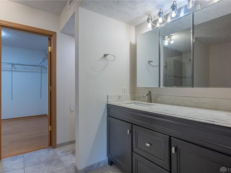 4202 Dobbin Circle, Dayton, OH 45424 Photo 24