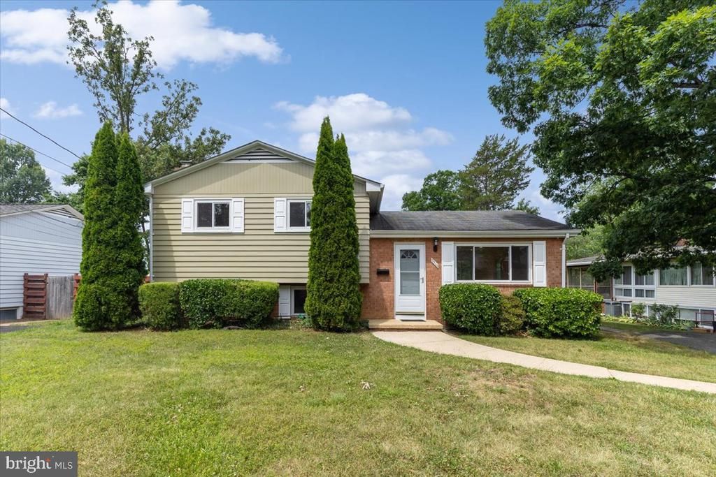 2510 N Shelley Street, Alexandria, VA 22311 Main Photo