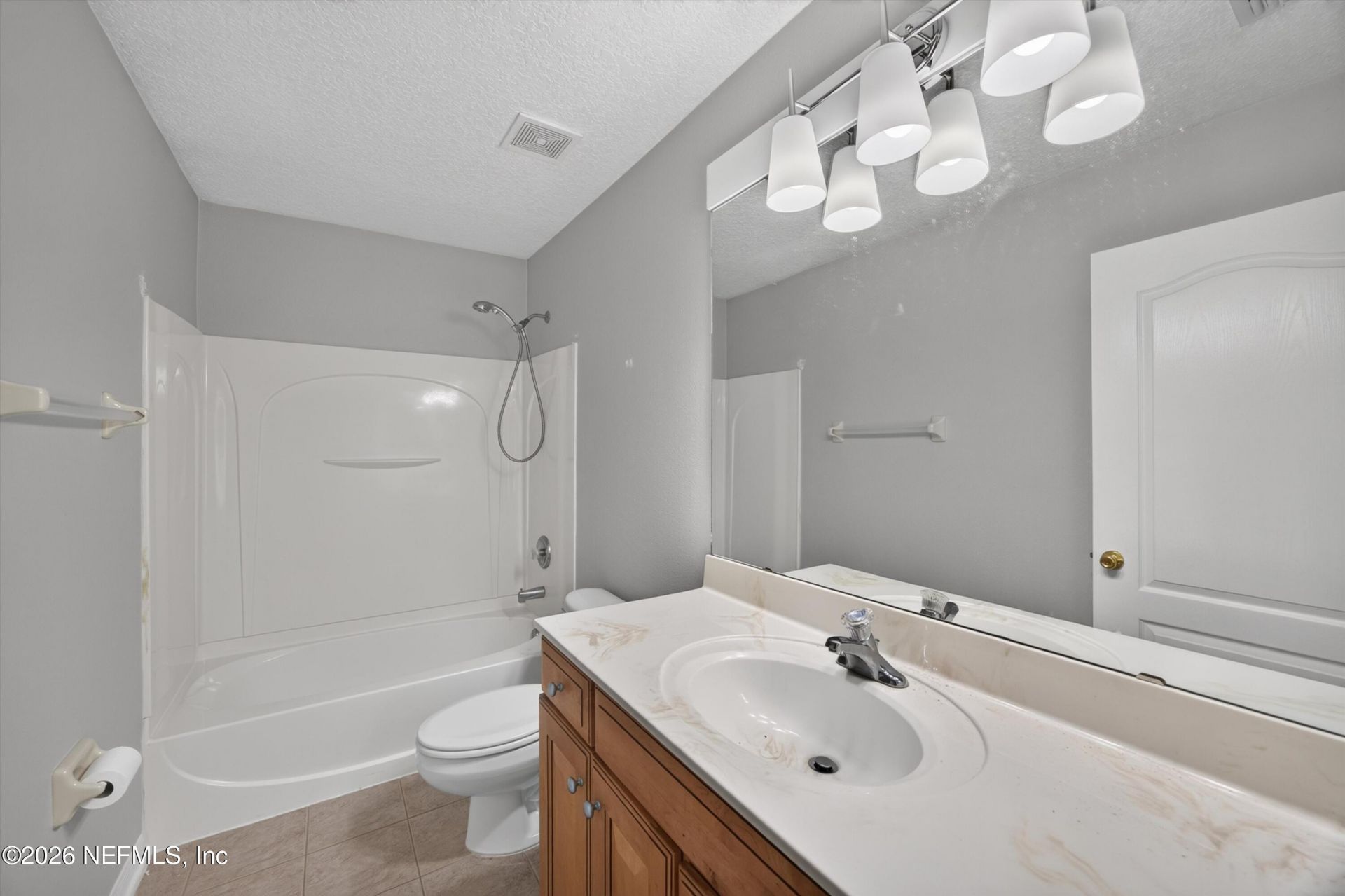 635 Wakeview Drive, Orange Park, FL 32065 Photo