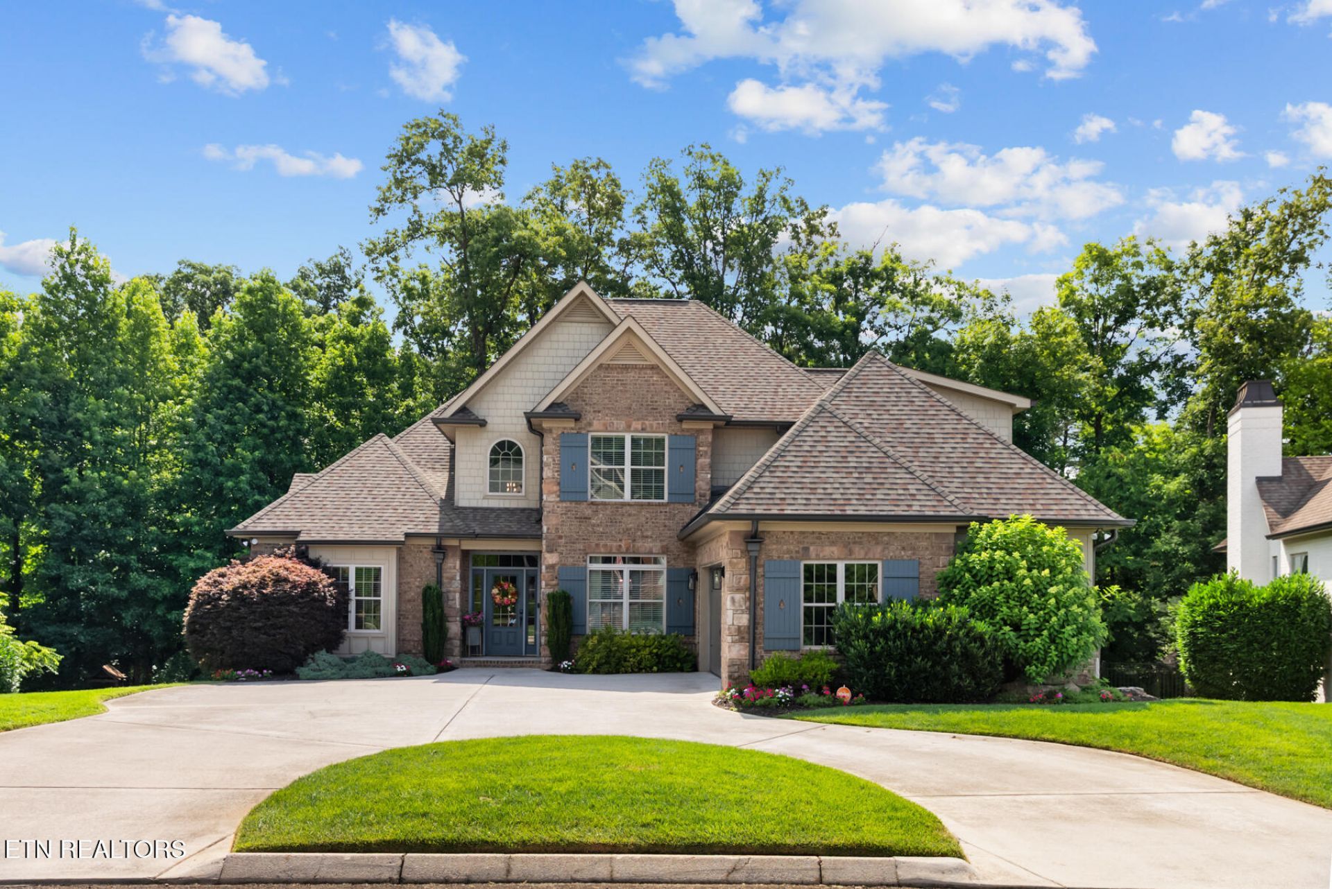 712 Bent Ridge Lane, Knoxville, TN 37922 Main Photo